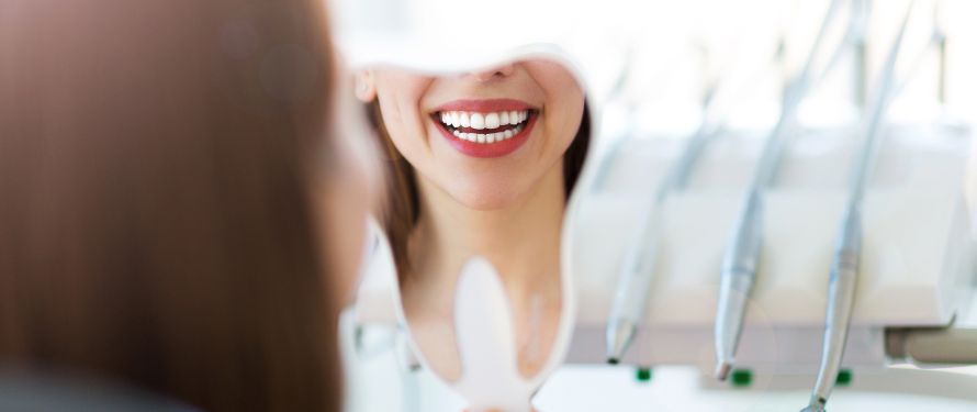 Additional tips for maintaining healthy teeth at Bruce G Jones Dental.